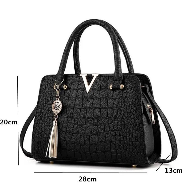 High Quality Ladies leather shoulder bag Women free shipping Crocodile Handbag V Letters Designer Large Capacity Shoulder Bags
